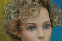 Schaufensterpuppe, weiblich