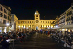 Padua bei Nacht