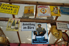 Alte Schilder, Flohmarkt