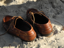 Schuhe im Sand