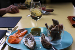 Meeresfrüchte, Vorspeise, gedeckter Tisch