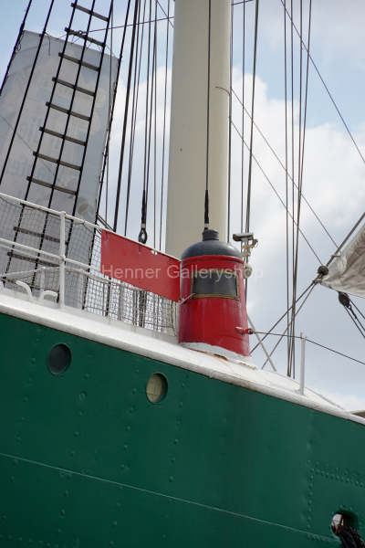 Schiff, Hamburg, Teilansicht