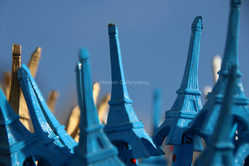 Kleine Plastik-Eiffeltürme Paris