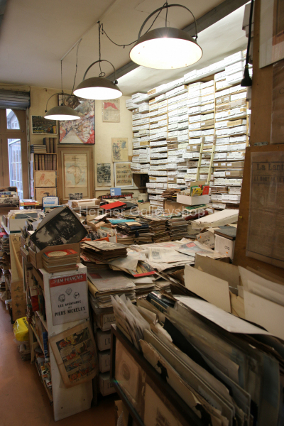 Altes Geschäft, Archiv