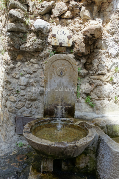 Alter Brunnen