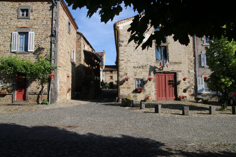 Altes Dorf, Massiv Central, Frankreich