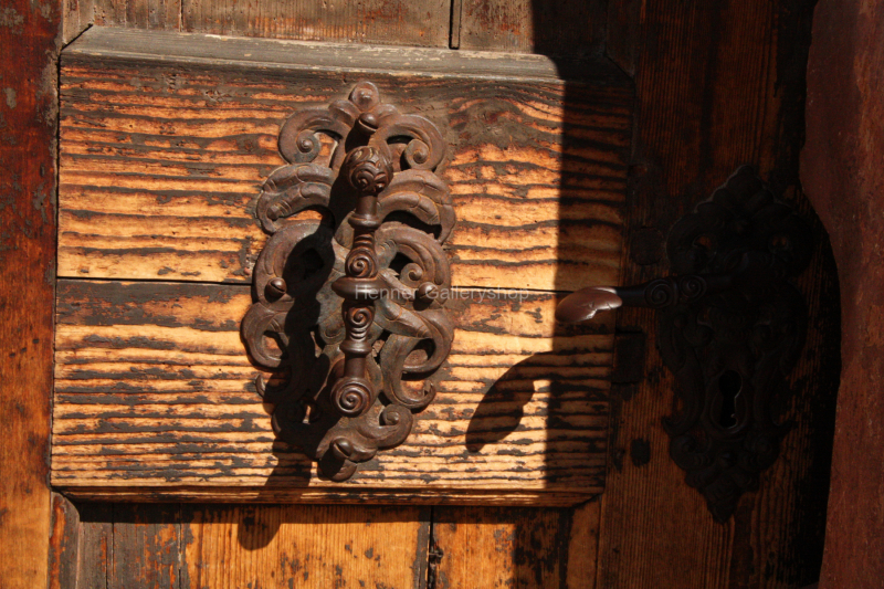 Türgriff, Eisen, sehr alt, Holztür