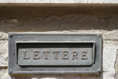 Briefschlitz, Lettere, Metall, Italienisch