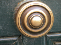 Türknopf, rund, golden, alt